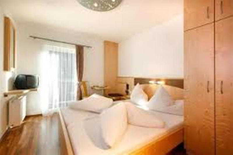 Post Hotel 3*